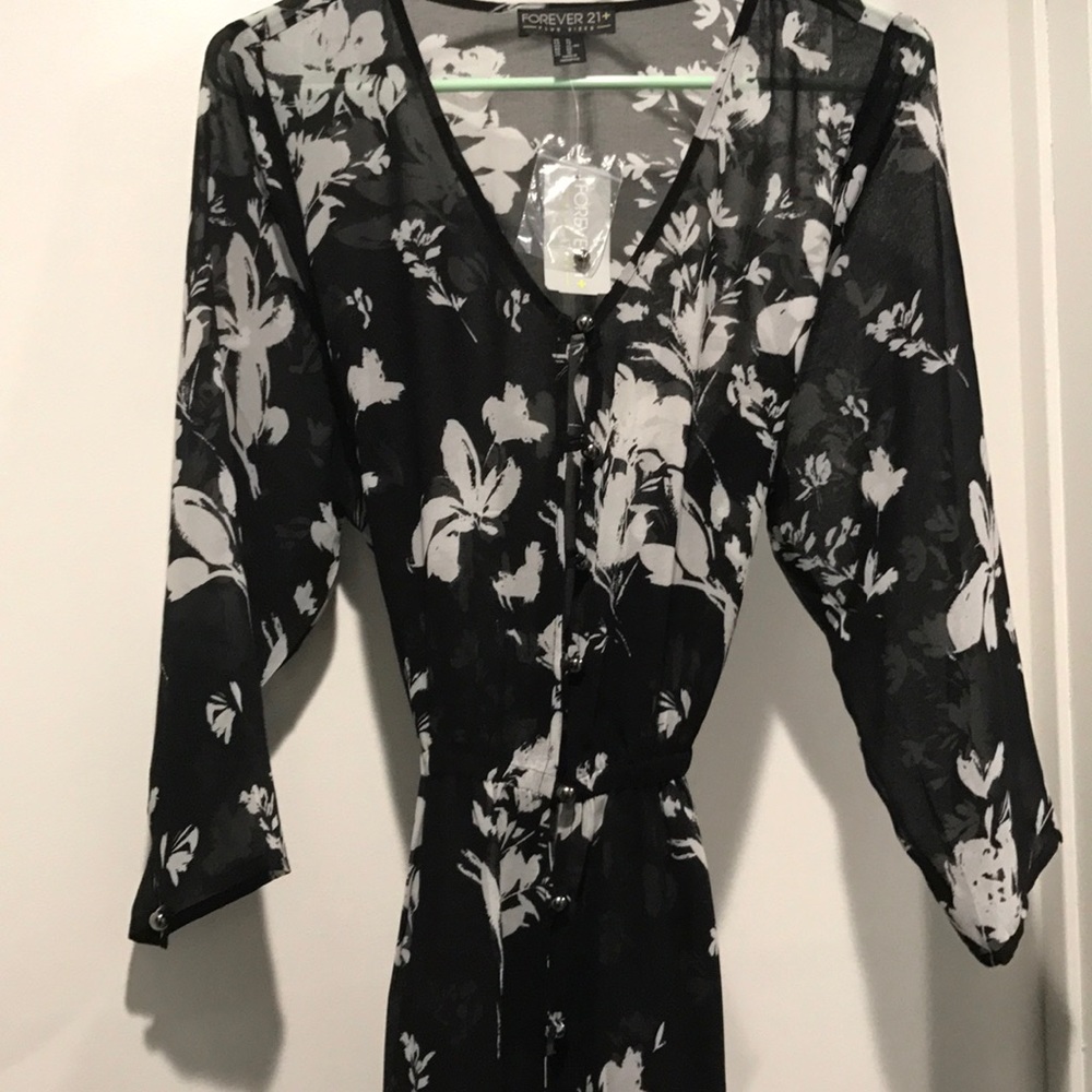 Cover dress